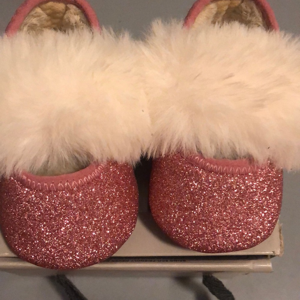 Infant ugg shoe